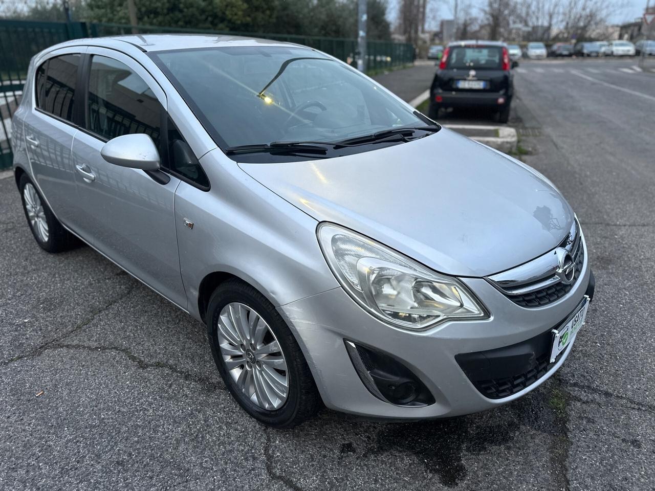 Opel Corsa 1.2 86cv Euro 5 Garanzia 12m!