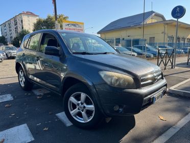Toyota RAV4 2.2 D-4D 177 CV Luxury