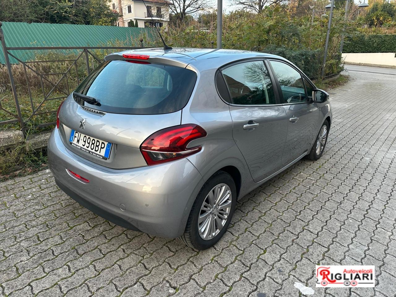 Peugeot 208 PureTech 82 5 porte Active