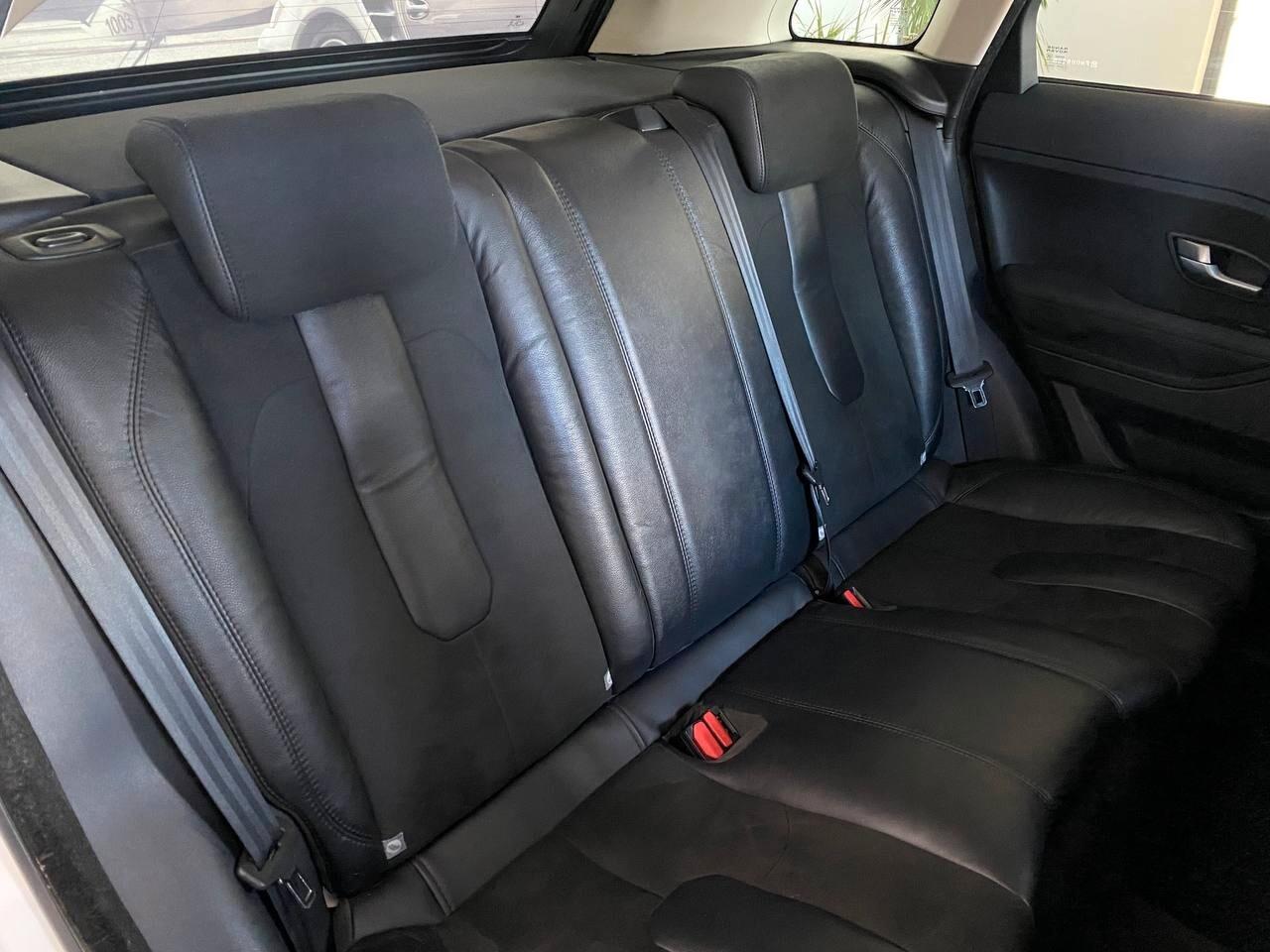 LAND ROVER EVOQUE 4WD 2.2 TD4 AUTOMATIK