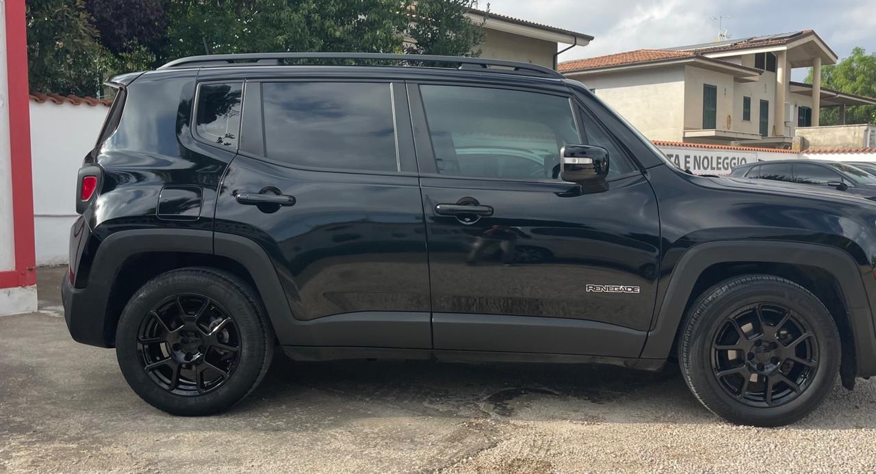 Jeep Renegade Limited 1.6 Multijet 130 CV “TOTAL BLACK”