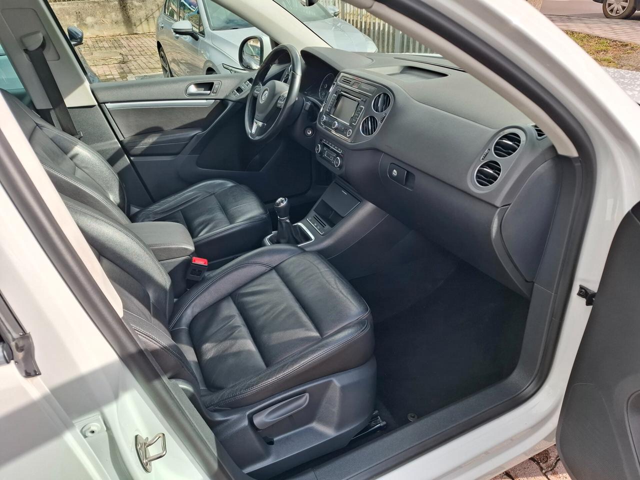 Volkswagen Tiguan 2.0 TDI 177 CV 4MOTION DSG R-Line BlueMotion Tech.