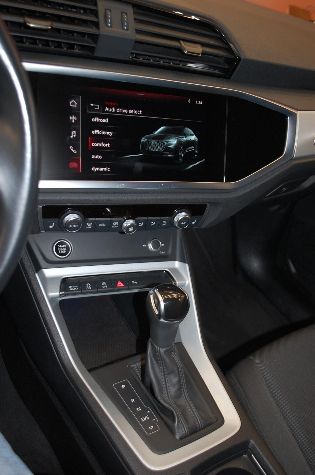 Audi Q3 Sportback 35 2.0 tdi 150CV S line edition quattro