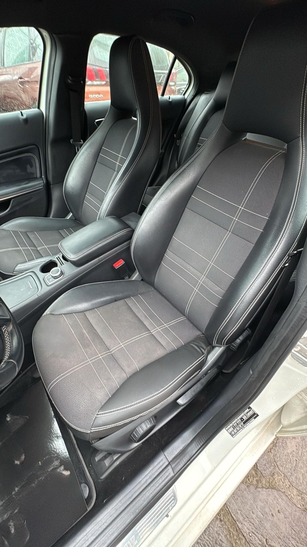 Mercedes-benz A 180 CDI Automatic Dark Night Edition