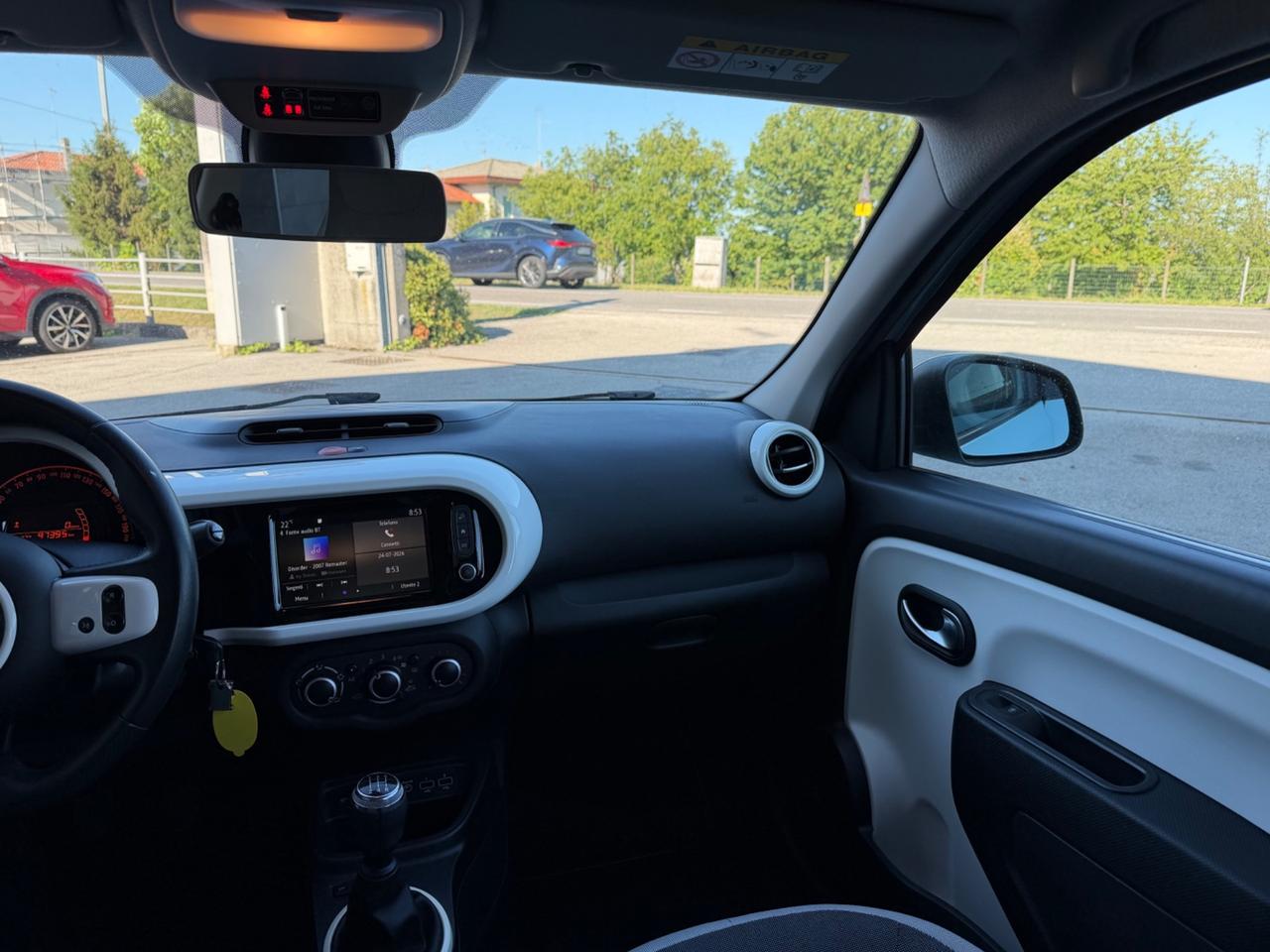 Renault Twingo 1.0 benzina Neopatentati