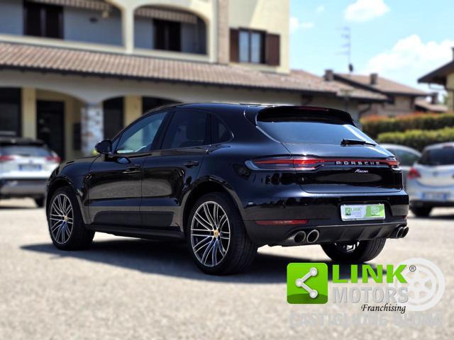 PORSCHE Macan Sport Chrono Pack