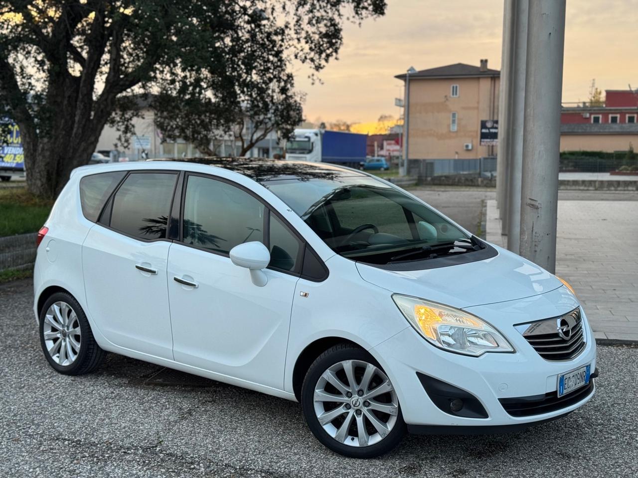 Opel Meriva 1.4 100CV Cosmo