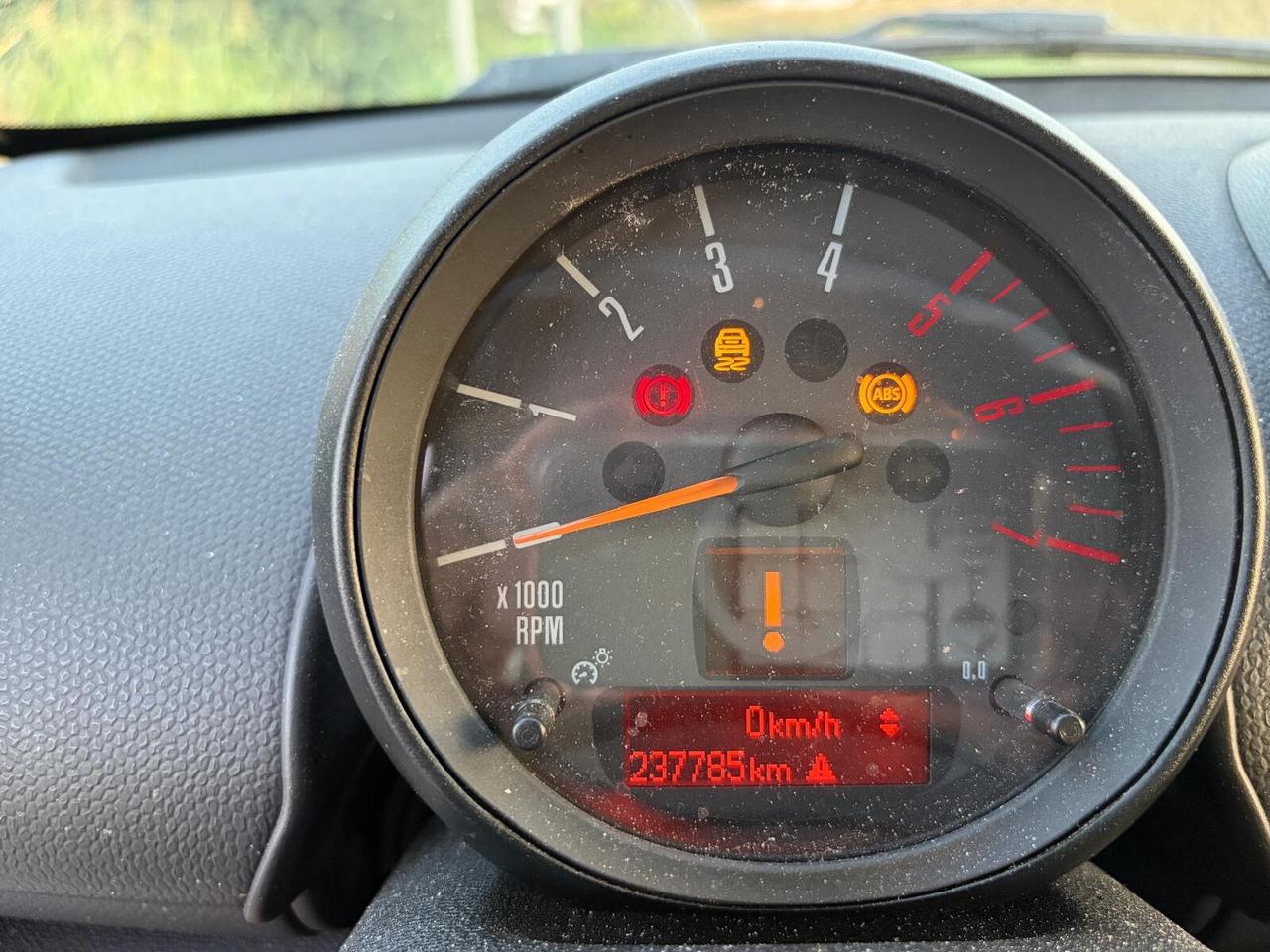 Mini Cooper D Countryman 1.6 DISEL CON CATENA ROTTA !!!!!!!!!!!!!!