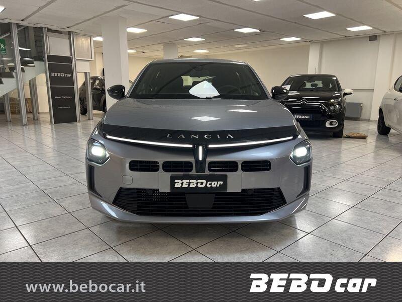 Lancia Ypsilon Ypsilon Hybrid e-DCT Edizione Cassina