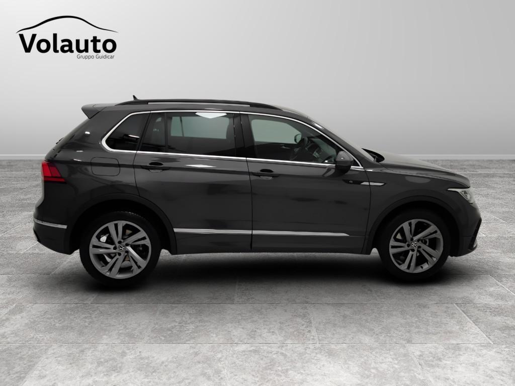 VOLKSWAGEN Tiguan II 2021 - Tiguan 2.0 tdi R-Line 4motion 150cv dsg