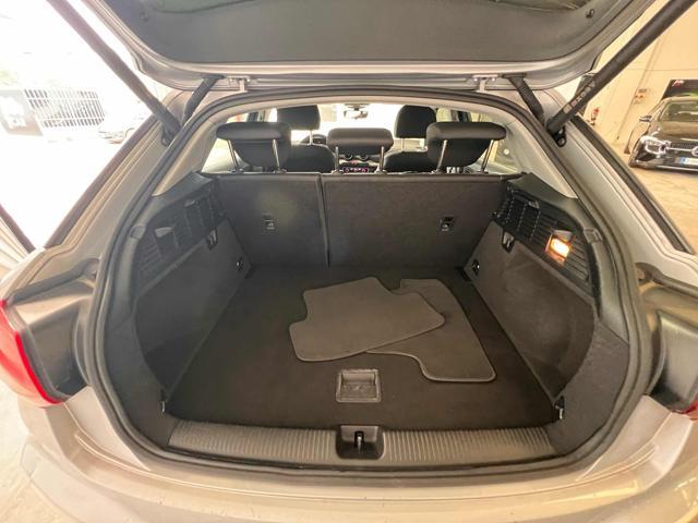 AUDI Q2 35 TFSI S tronic Business Advanced