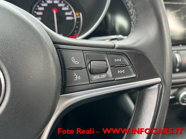 ALFA ROMEO Giulia 2.2 Turbodiesel 160 CV Business prezzo reale