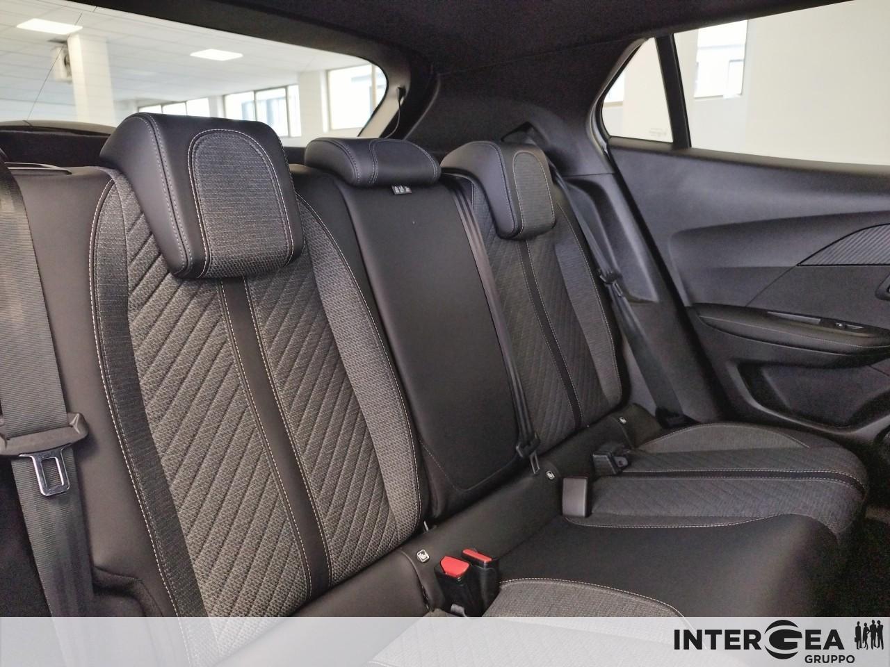 PEUGEOT 2008 1.2 puretech Allure s&s 130cv eat8