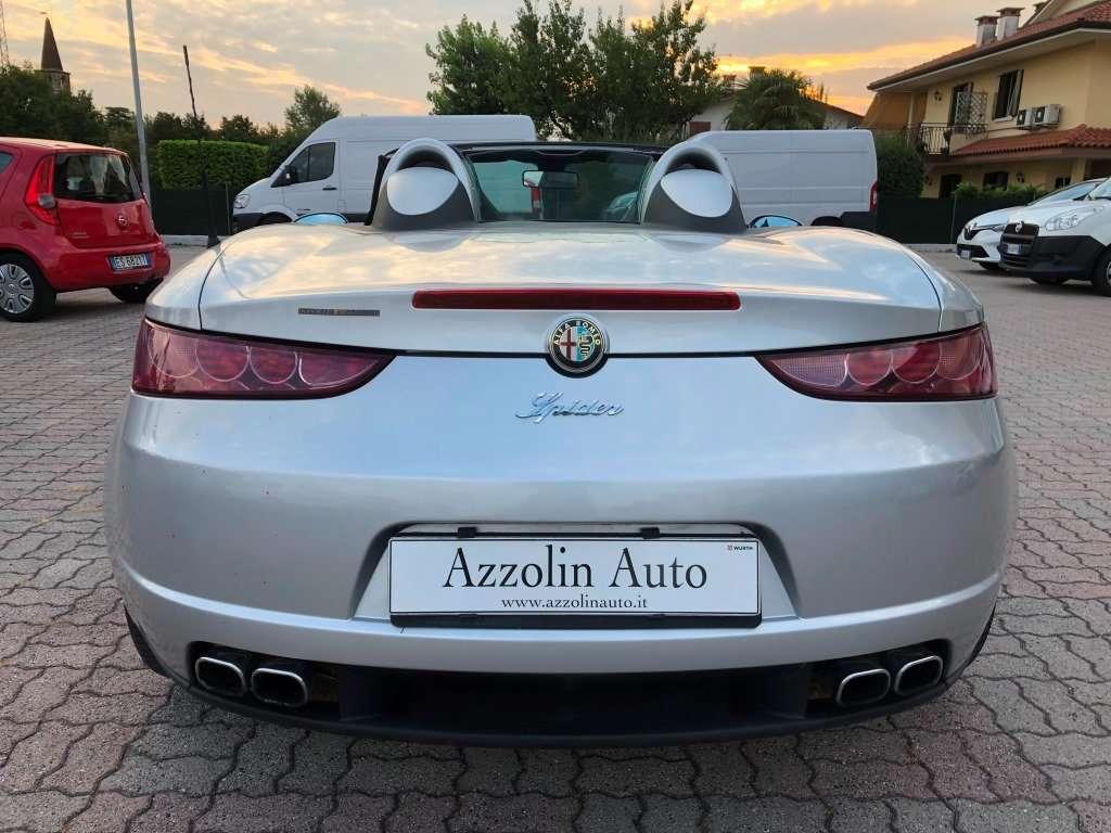 Alfa Romeo Spider 1750 - 200 CV - KM 21.828