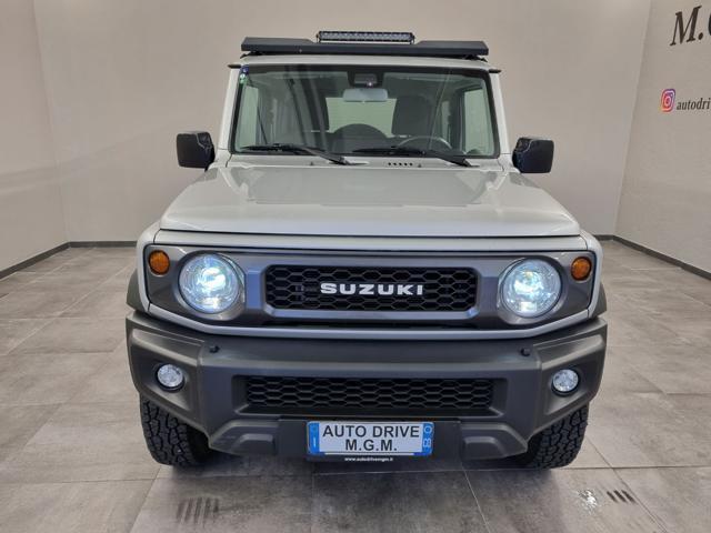 SUZUKI Jimny 1.5 5MT Top