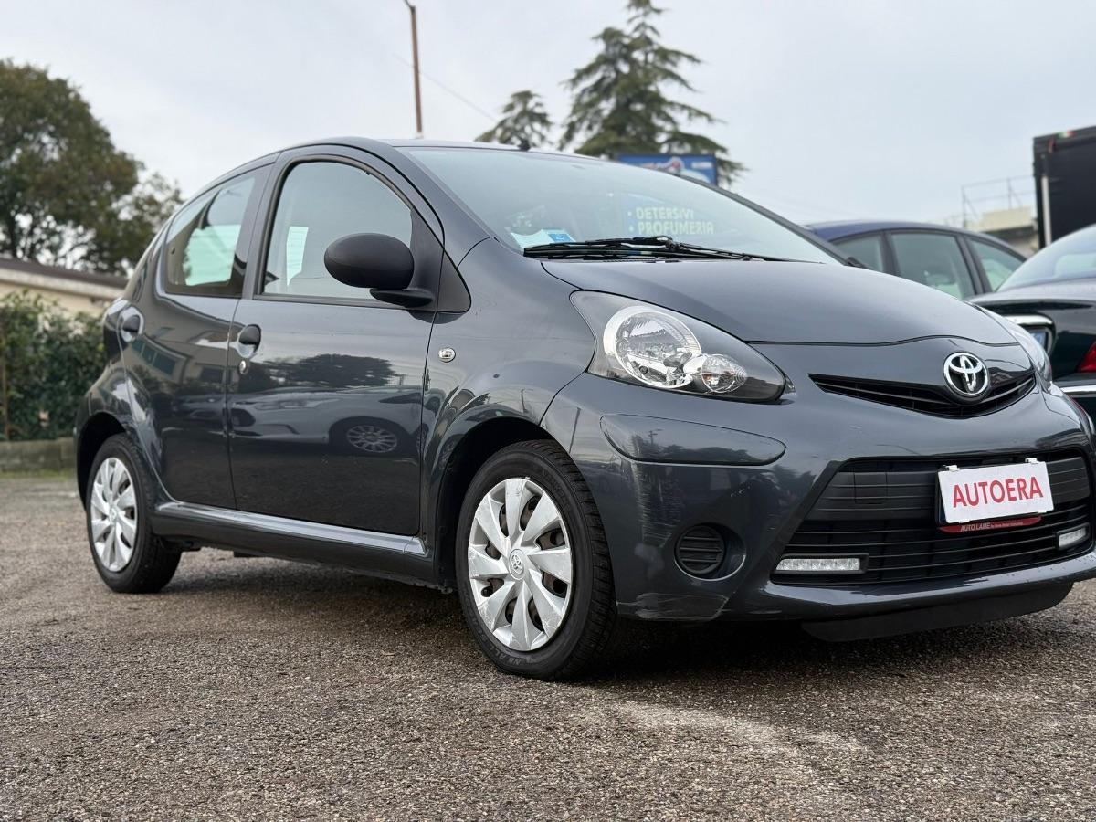 TOYOTA - Aygo - 1.0 12V VVT-i 5p. Cool Soda Conn.