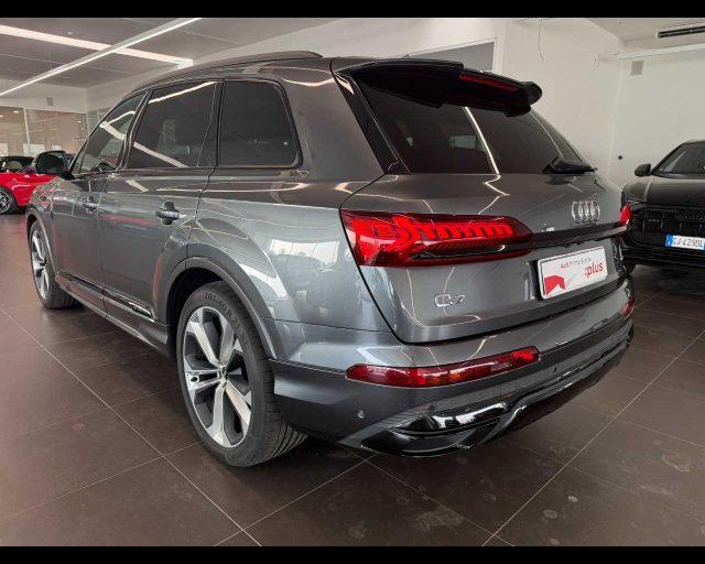 AUDI Q7 50 TDI quattro tiptronic Sport