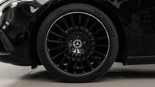 MERCEDES-BENZ A 180 d Auto IVA NEOPATENTATI PERFETTA