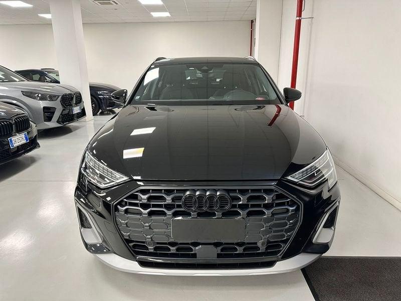 Audi A3 allstreet 2.0 tdi Business 150cv s-tronic