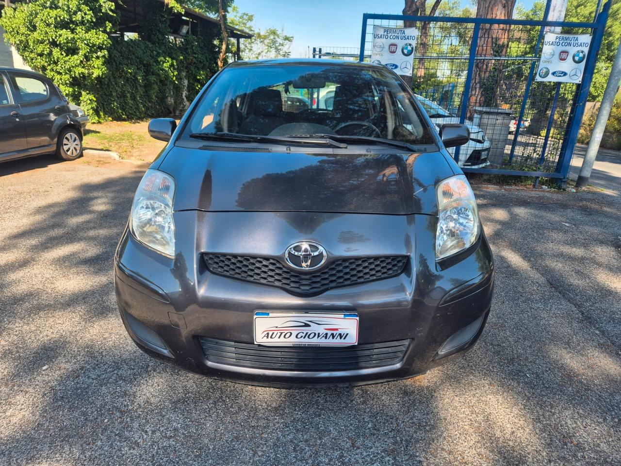 Toyota Yaris 1.0 5 porte Sol