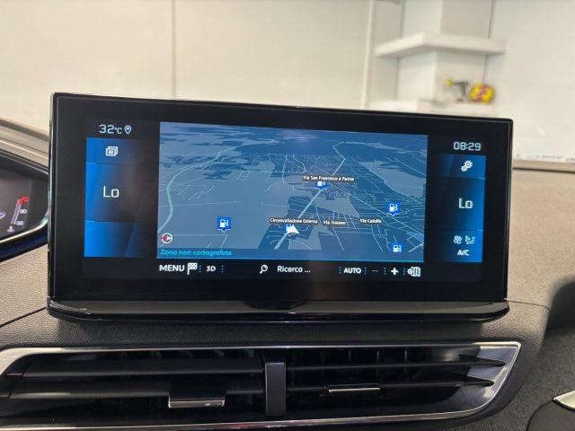 PEUGEOT 5008 7 Posti Allure Pack 1.5 Diesel