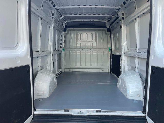 CITROEN Jumper 33 2.2 BlueHDi 140cv L2H2 Furgone