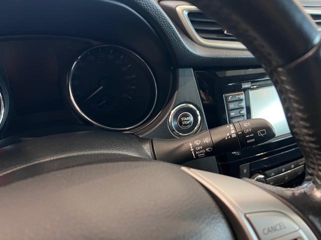 NISSAN Qashqai 1.6 dCi 4WD Black Edition - FULL OPTIONAL!