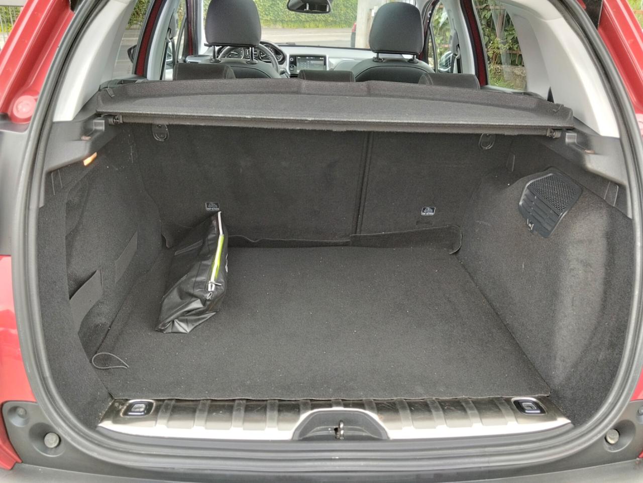 Peugeot 2008 BlueHDi 120 S&S Crossway
