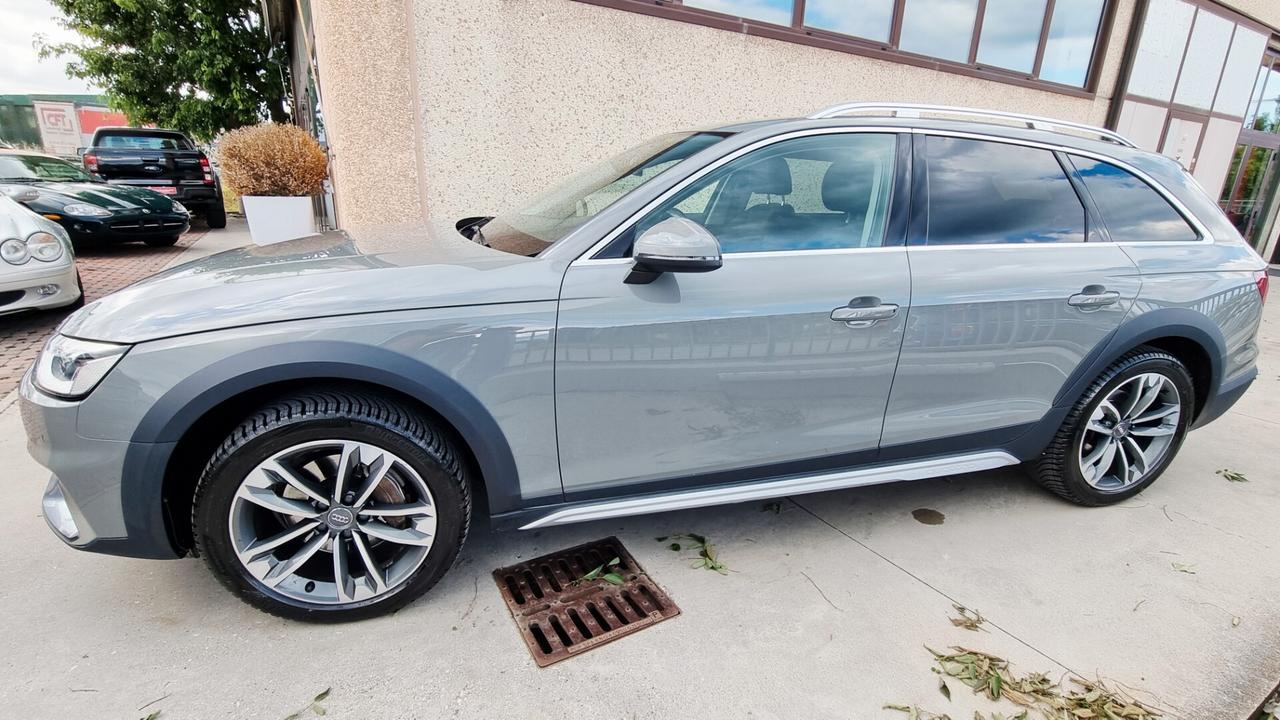 Audi A4 allroad 40 2.0 tdi mhev Business Evolution quattro 204cv