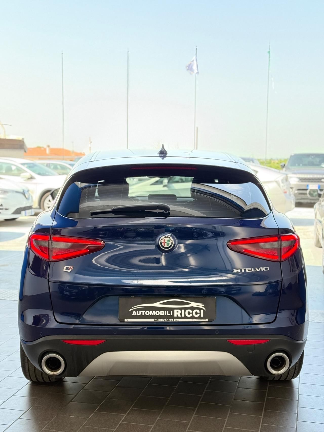 Alfa Romeo Stelvio 2.2 Turbodiesel 210 CV AT8 Q4 Super