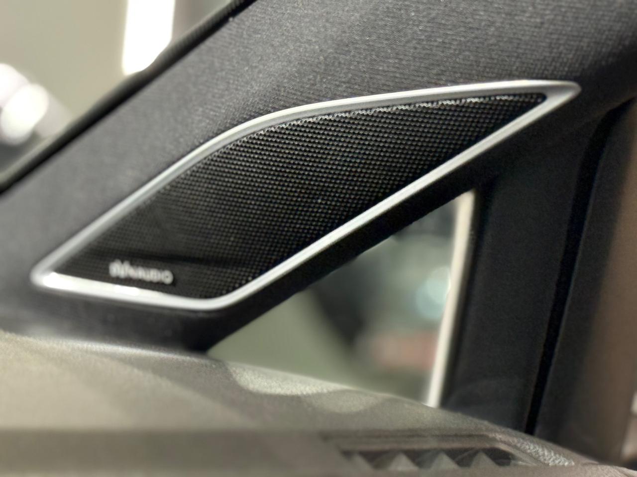 Golf GTI 2.0 TSI 245cv DSG Performance