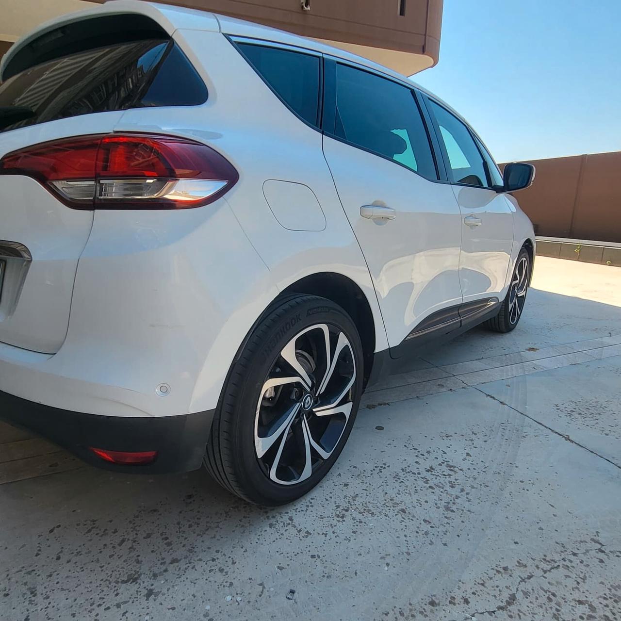 Renault Scenic Scénic dCi 160 CV EDC Energy Bose