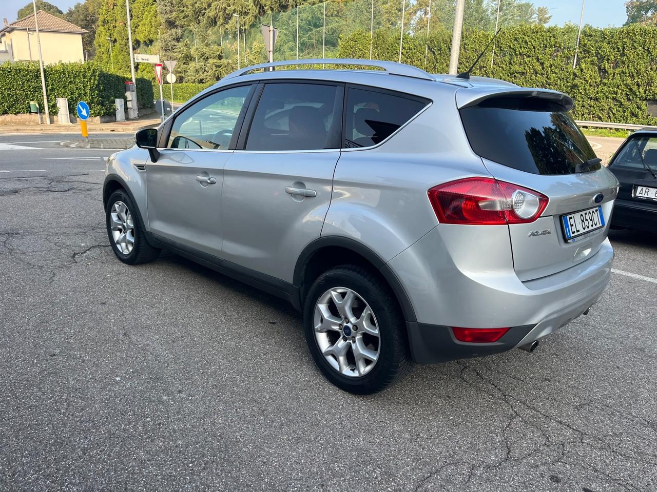 Ford Kuga 2.0 TDCi 163 CV 4WD Titanium DPF/Euro5A con FAP/unico proprietario