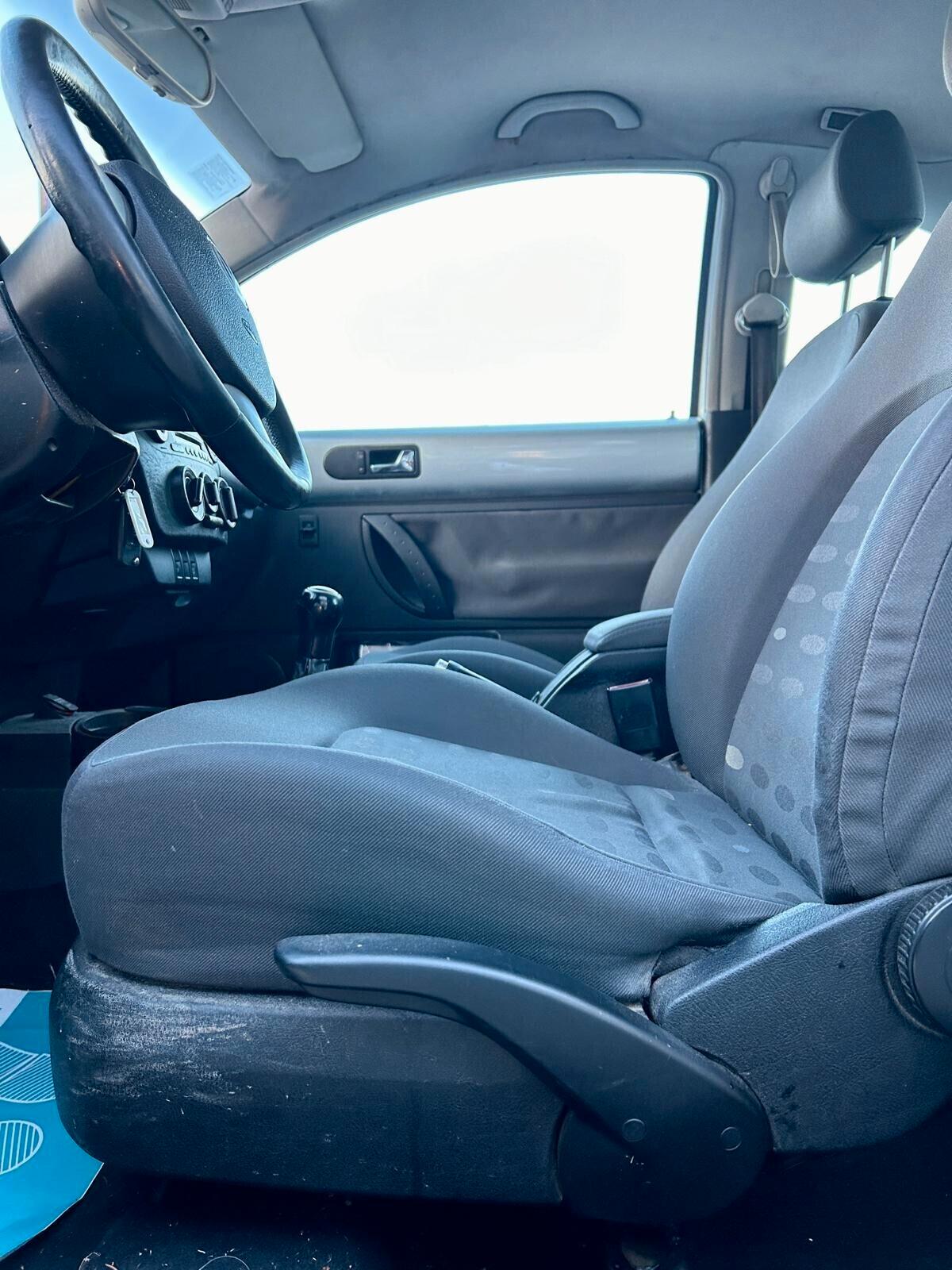 Volkswagen New Beetle 1.9 TDI 101CV - ok neopatentato