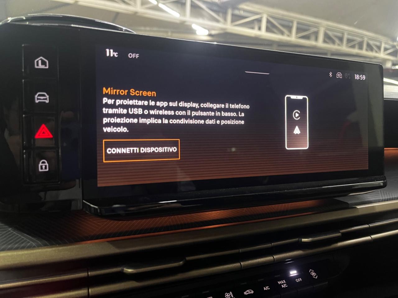 Lancia Ypsilon Hybrid e-DCT Edizione Cassina