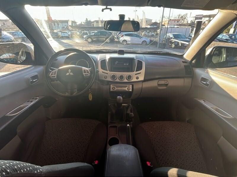 Mitsubishi L200 2.5 DI-D/136CV Club Cab Invite DPF