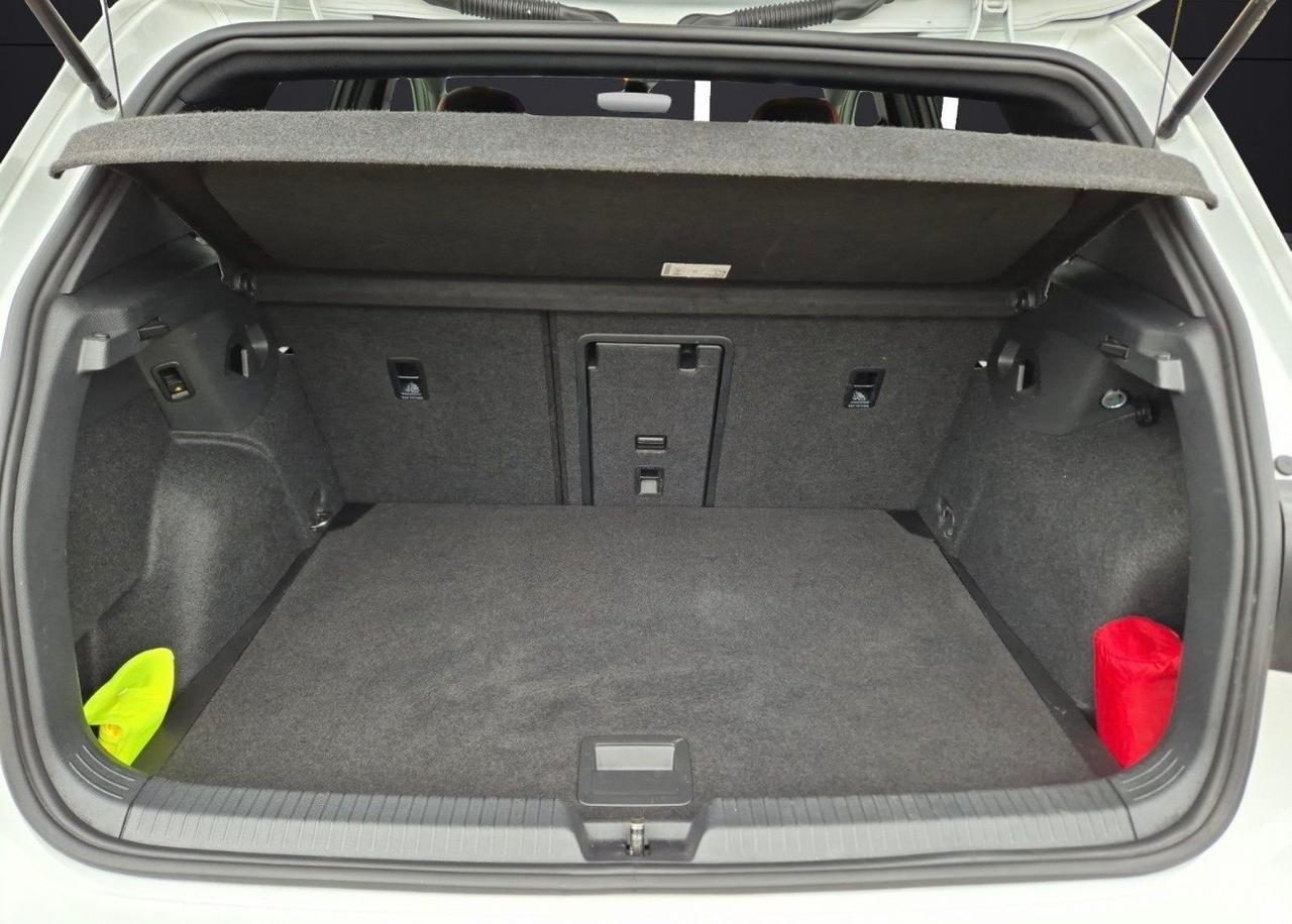 Volkswagen Golf GTI 2.0 TSI GTI Automatico 245cv