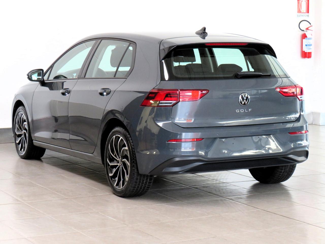 Volkswagen Golf 1.0 eTSI EVO DSG Life