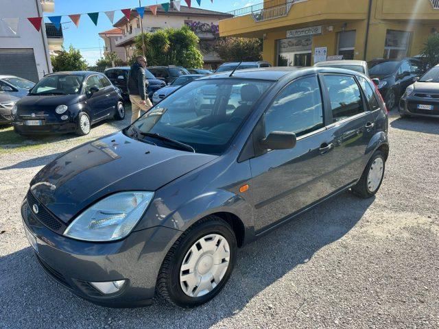 FORD Fiesta 1.2 16V 5p. Ghia