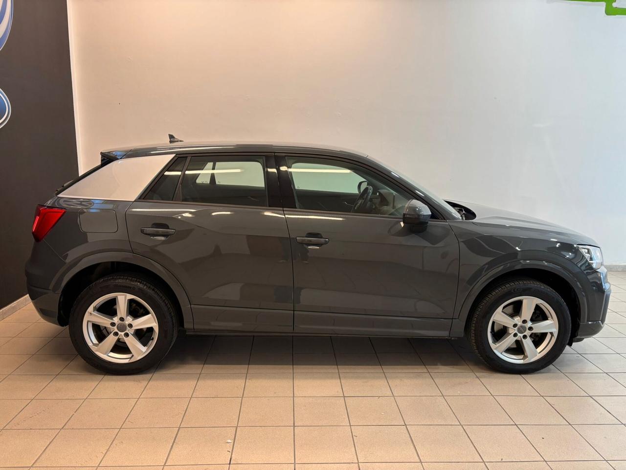 Audi Q2 30 TDI Business