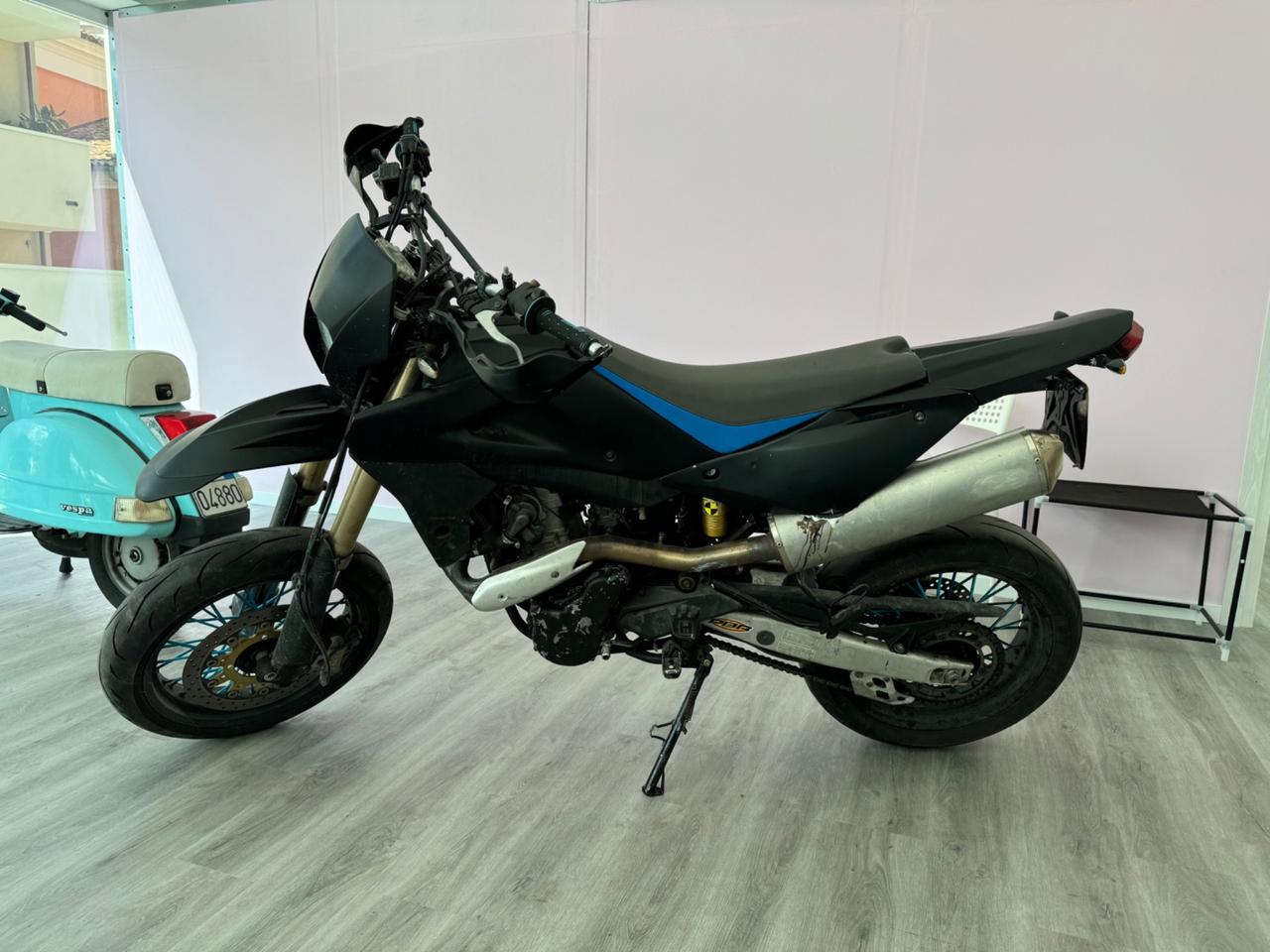 HUSQVARNA SM610