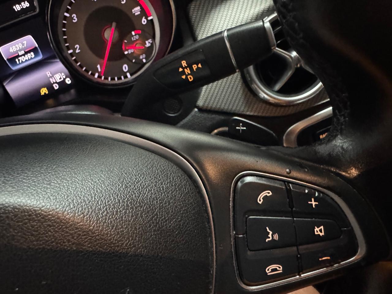 Mercedes-benz GLA 180 d Automatic Premium