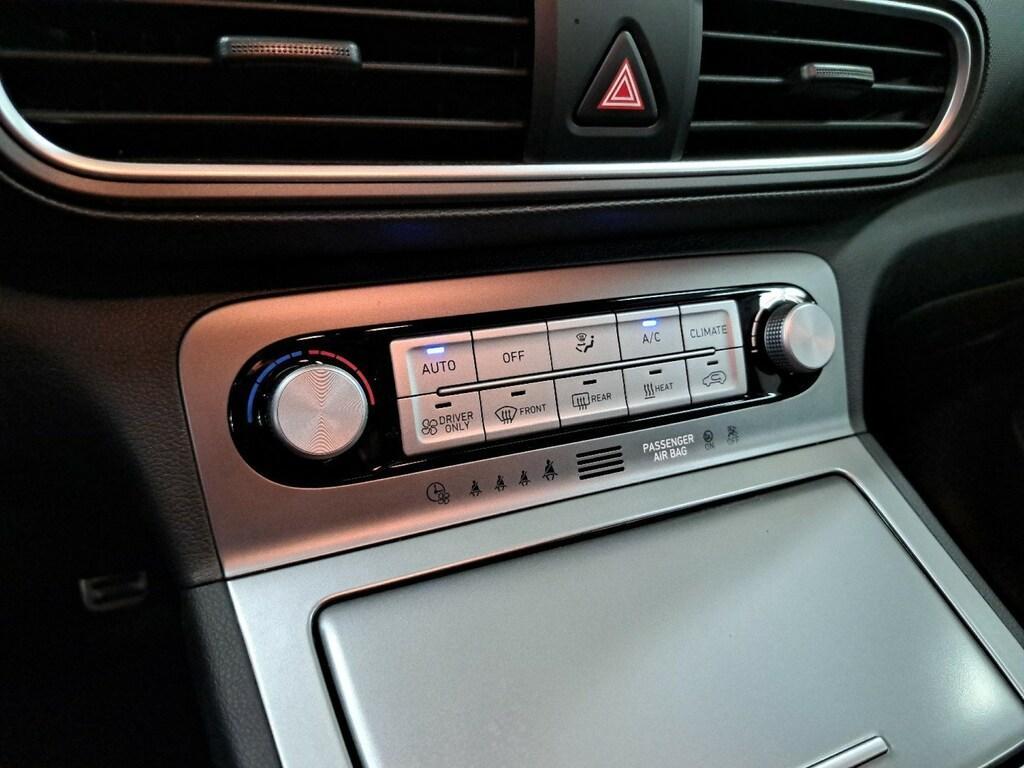 Hyundai Kona 64 kWh EV Exellence+