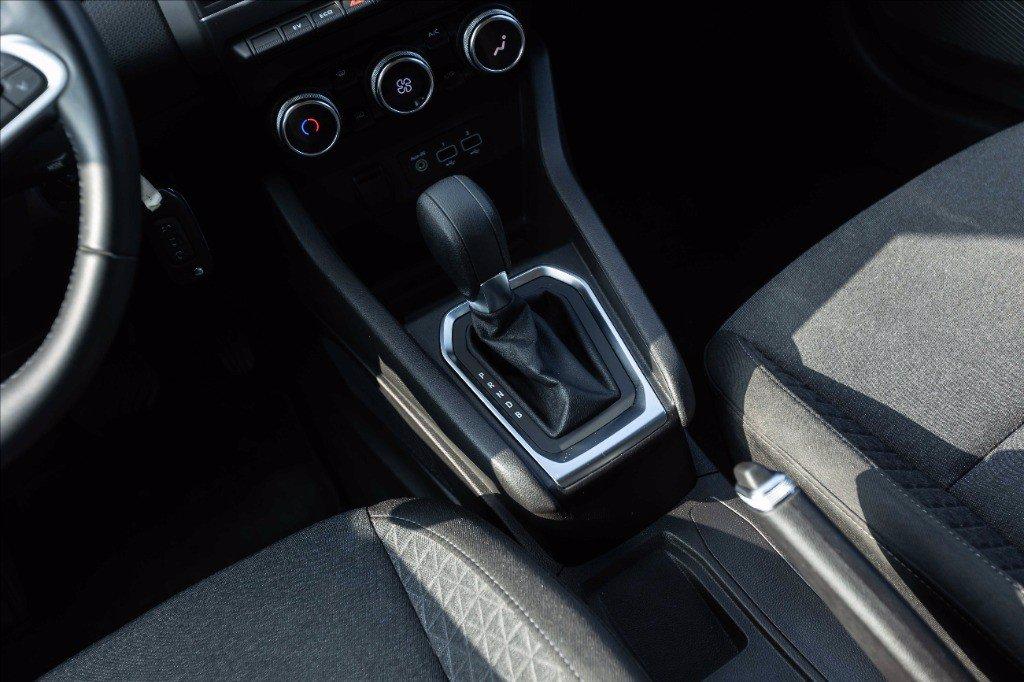 RENAULT Clio 1.6 E-Tech hybrid Zen 140cv auto my21 del 2022