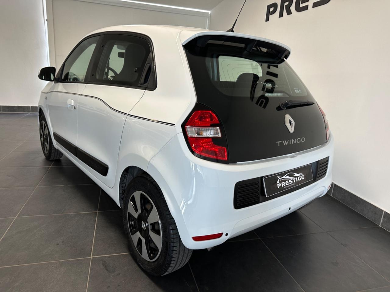 RENAULT TWINGO 1.0 NEOPATENTATI 69CV FULL UNIPRO