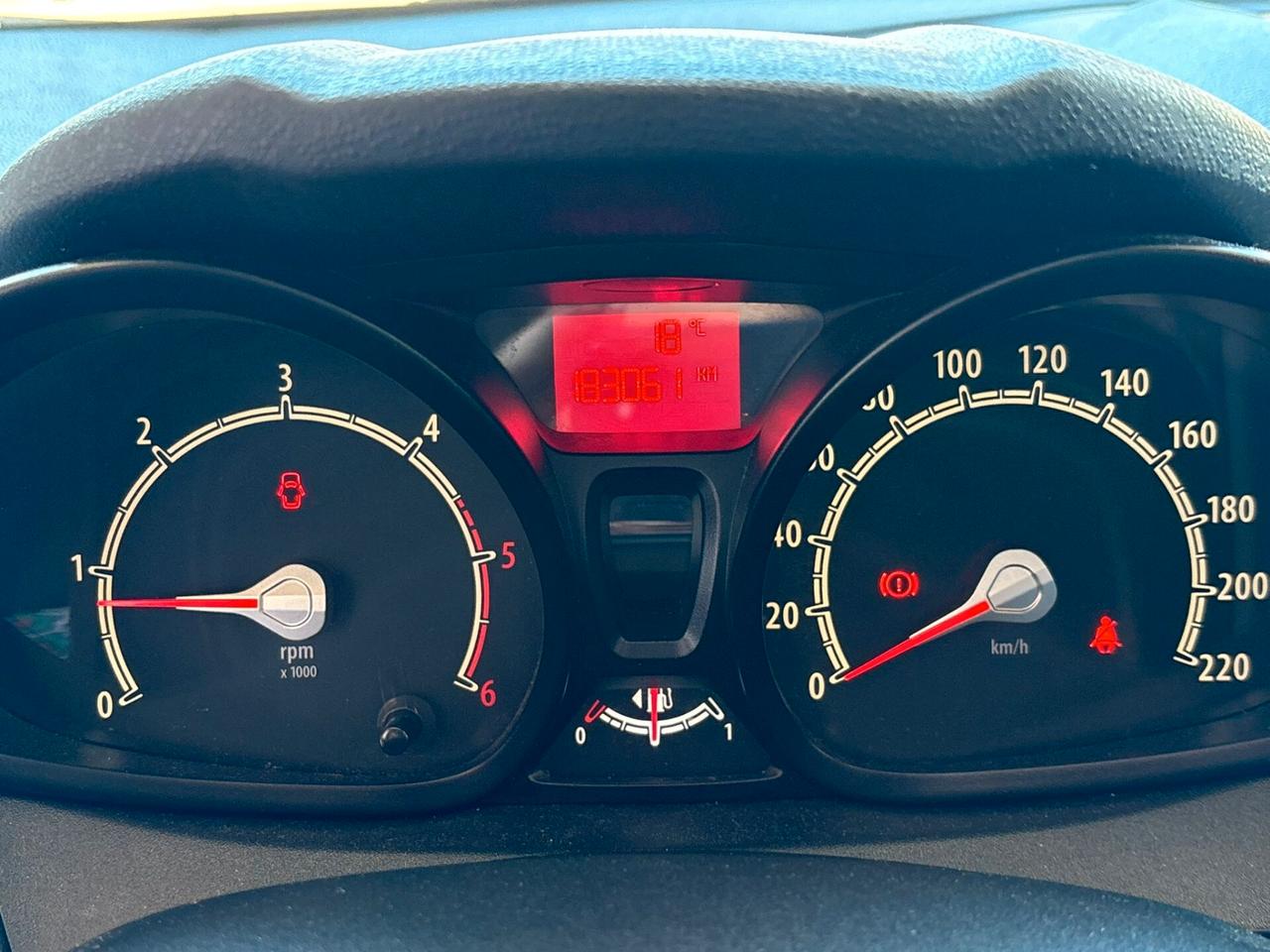 Ford Fiesta 1.4 GARANTITA ADATTA A NEOP.