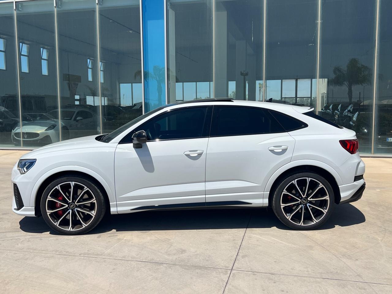 Audi Q3 RS SPB quattro S tronic UNICO PROPRIETARIO - ANTICIPO €18.900 noleggio no scoring