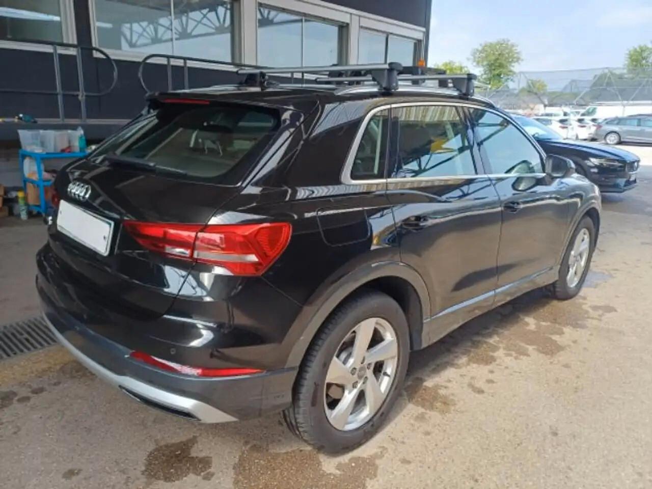Audi Q3 35 TDI S tronic Business Advanced