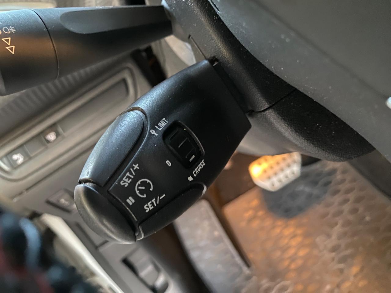 Peugeot 2008 Gt Line AUTOMATICA | OK NEOPATENTATI