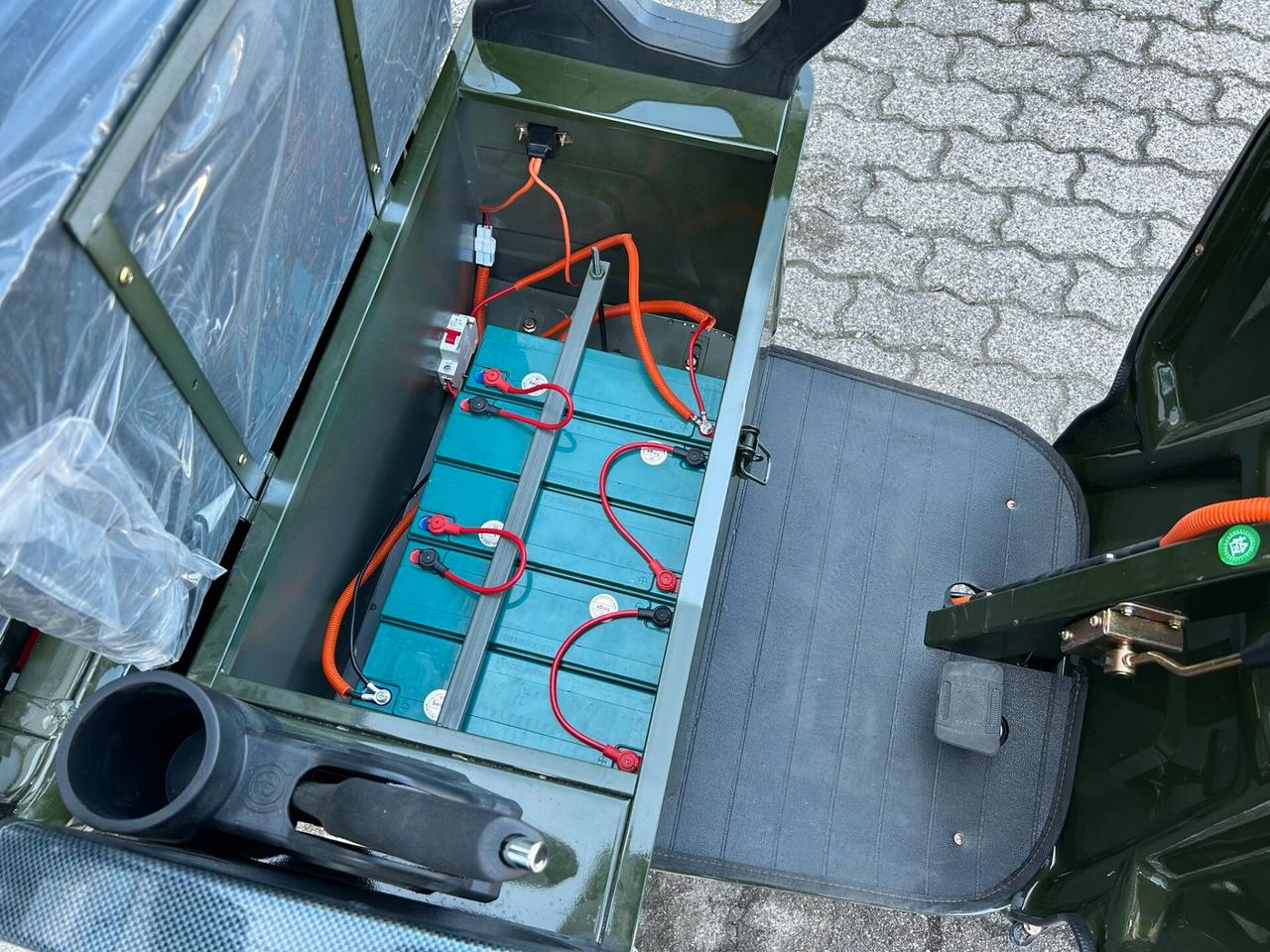 Triciclo XPB 100% Electric Scooter 3 ruote Cargo